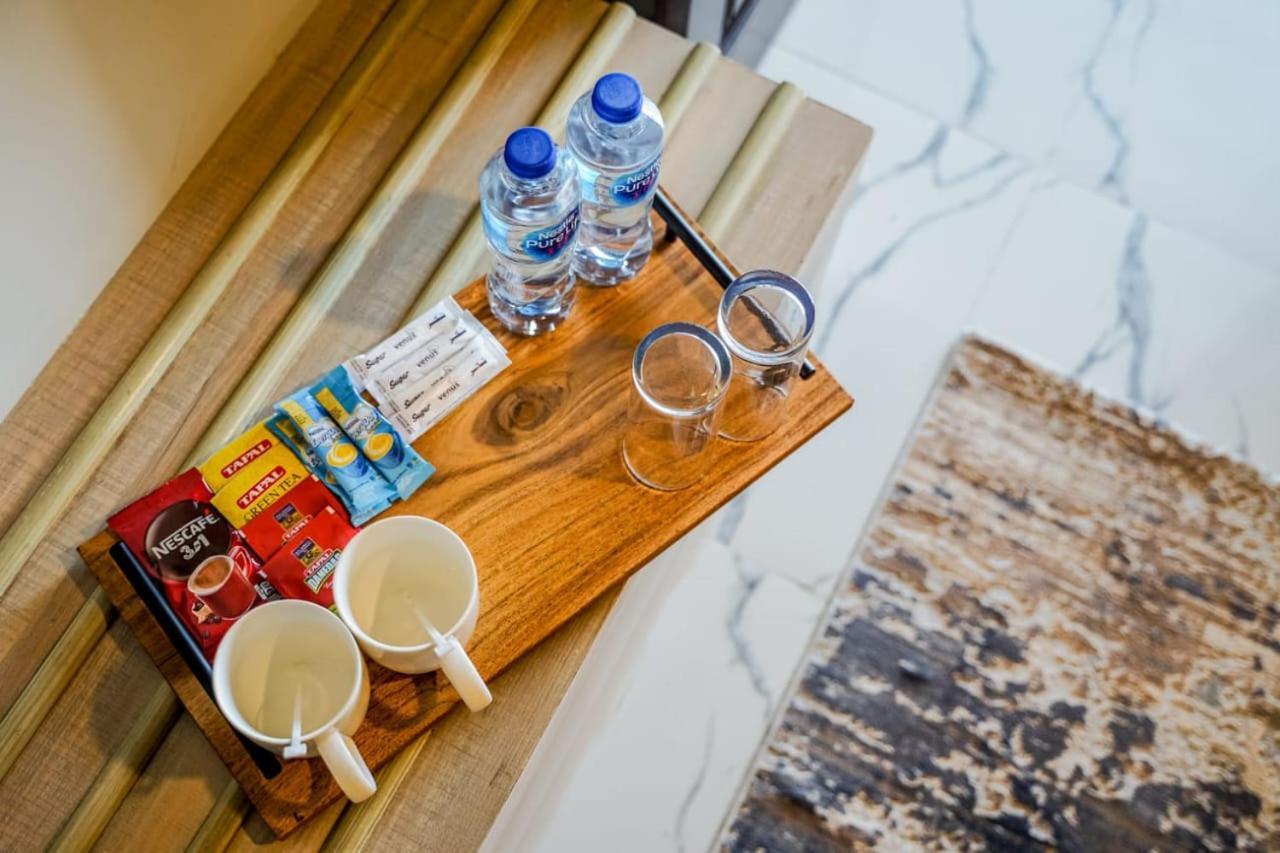 Roomy Crossroads Hotel, Peşaver Dış mekan fotoğraf