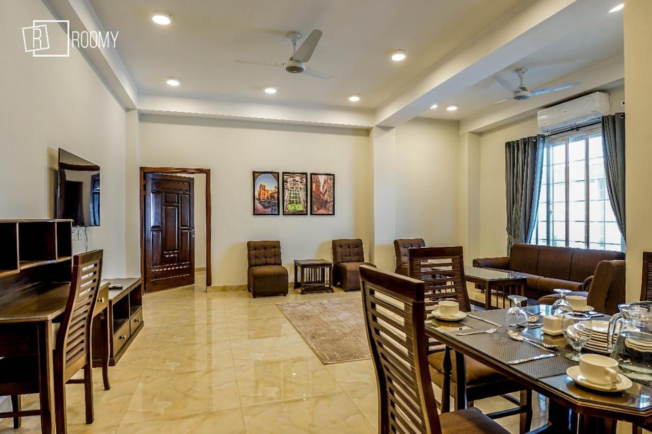 Roomy Crossroads Hotel, Peşaver Dış mekan fotoğraf