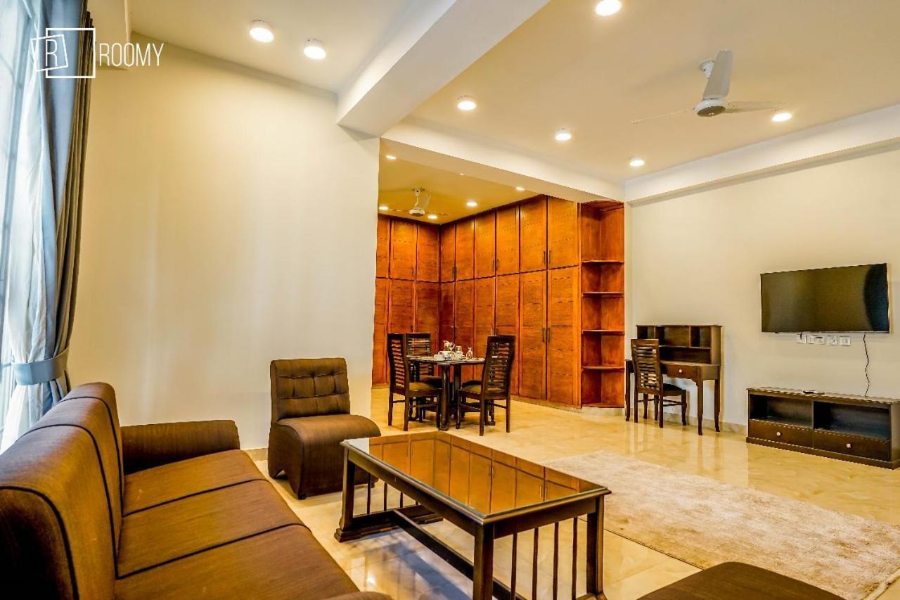 Roomy Crossroads Hotel, Peşaver Dış mekan fotoğraf