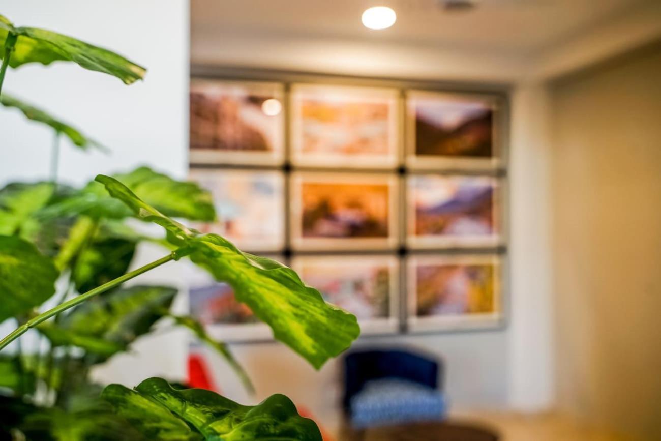 Roomy Crossroads Hotel, Peşaver Dış mekan fotoğraf